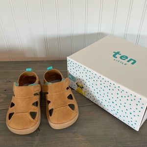 Ten Little everyday sandal